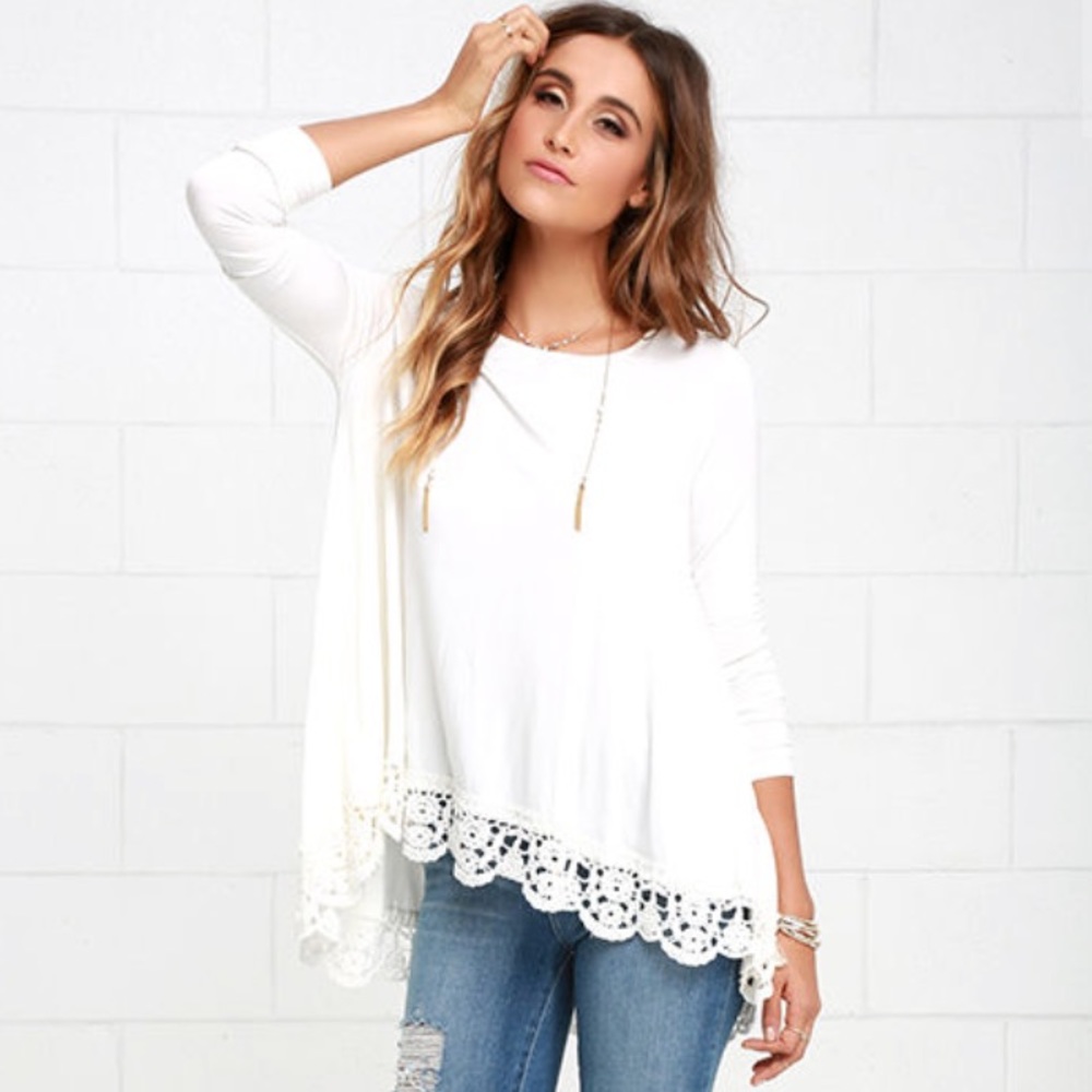Lulu’s ivory/lace long sleeve top